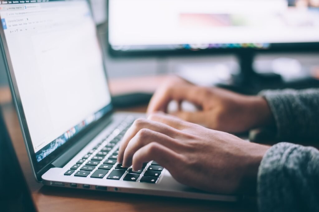 The Dark Side of Celebrity Culture: How the Obsession with Fame is Actually a Surprising Insight for Remote Workers